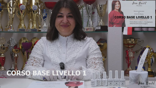 Corso di Ricostruzione Unghie in Aula a Milano 5, 6 e 7 Dicembre, 3 Giorni Intensivi con Irinoiu Alina Roxana - Ira Nails Milano®